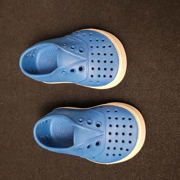 Native Slip-on Shoe Size c5 - Picture 1 of 5